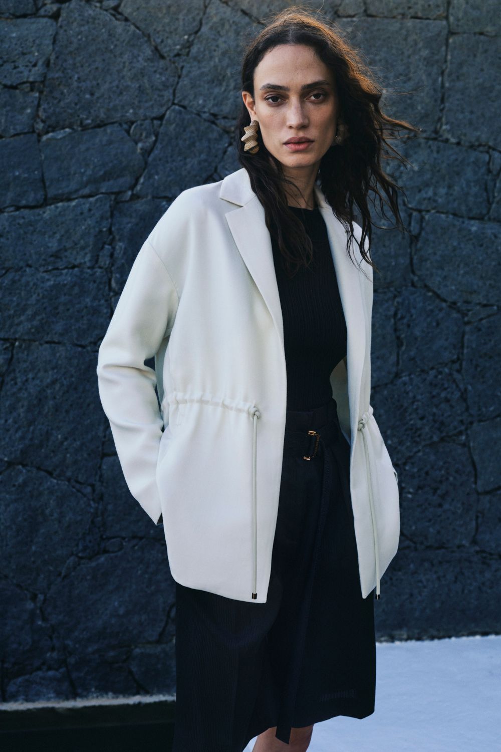美品 AGNONA ヴァージンウール フォーマル アンサンブル クリーニング